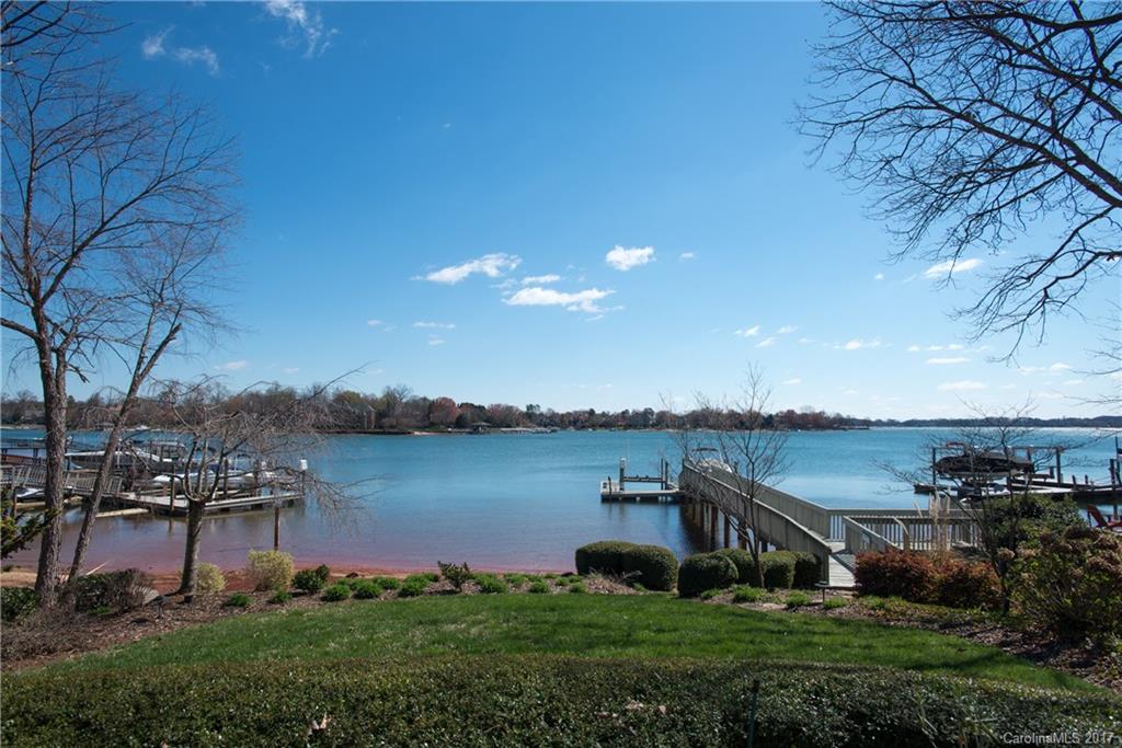 The Peninsula - Residential