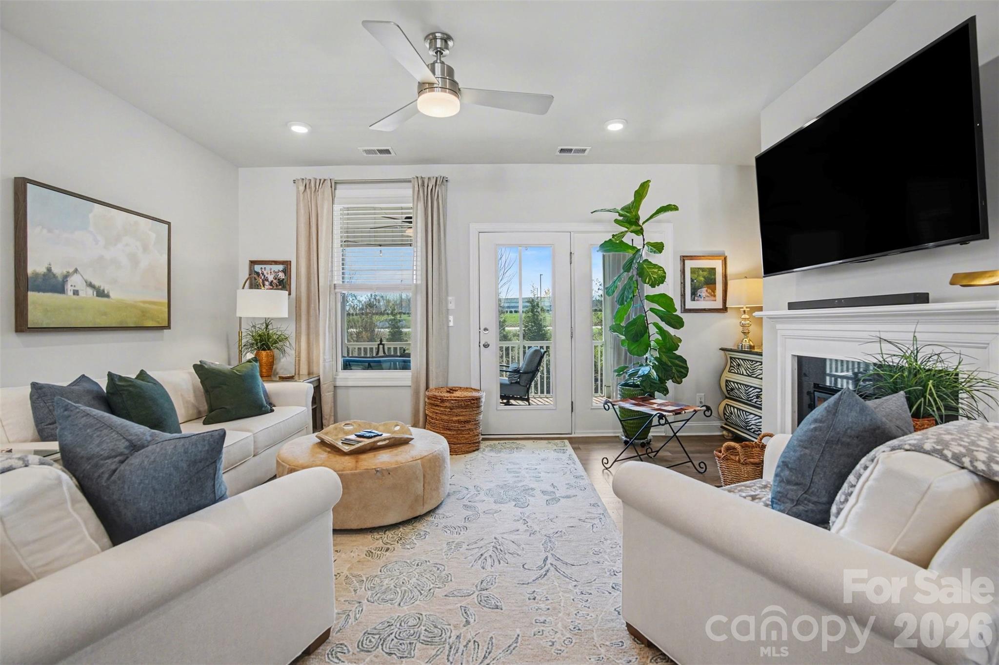 Roseglen Townhomes - Residential