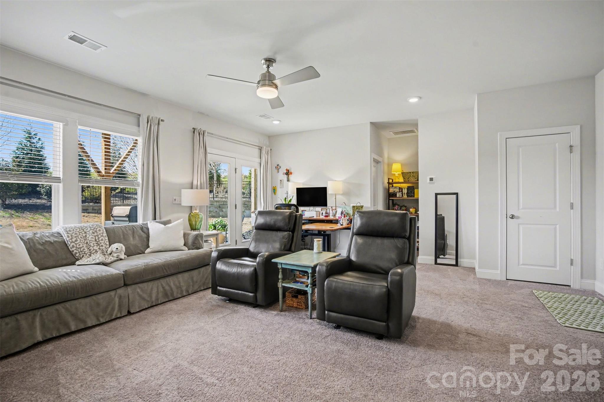 Roseglen Townhomes - Residential