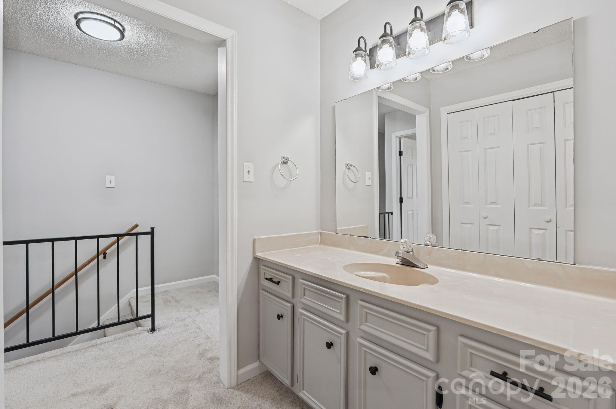 Hawksridge - Residential