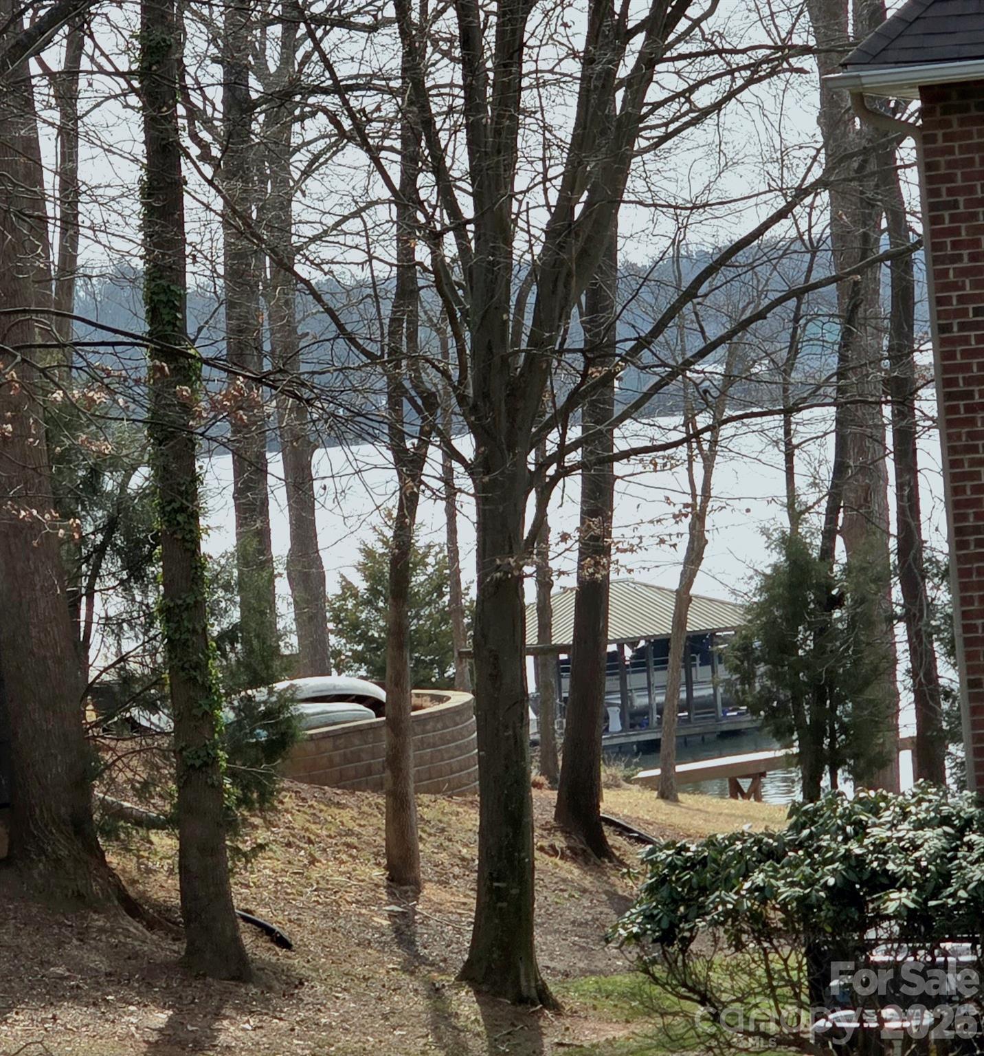 176 Broadview Circle