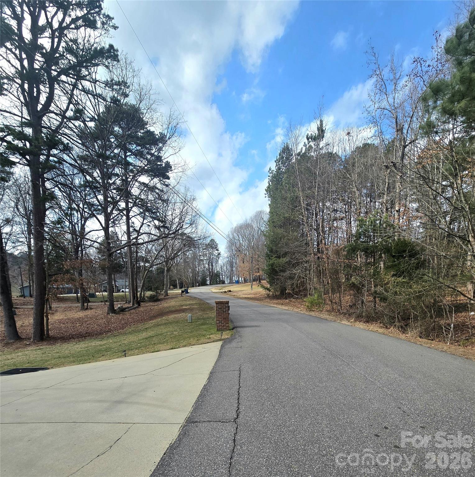 176 Broadview Circle