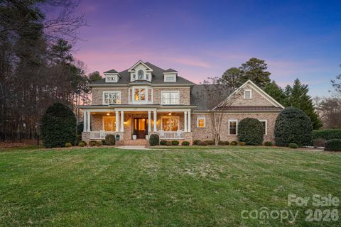 Photo of 127 Yacht Road, Mooresville, NC 28117 (MLS # 4350085)