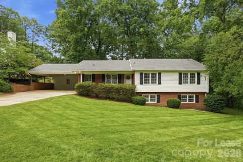Photo of 926 Shady Bluff Drive, Charlotte, NC 28211 (MLS # 4420134)