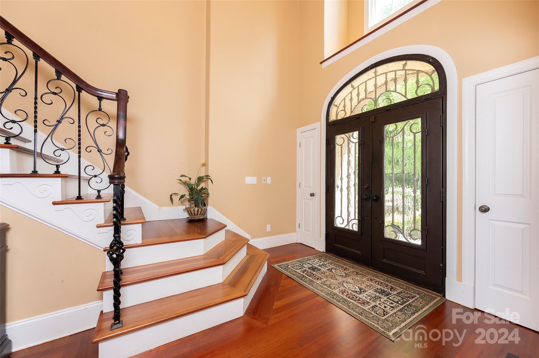 3637 Canterbury Lane