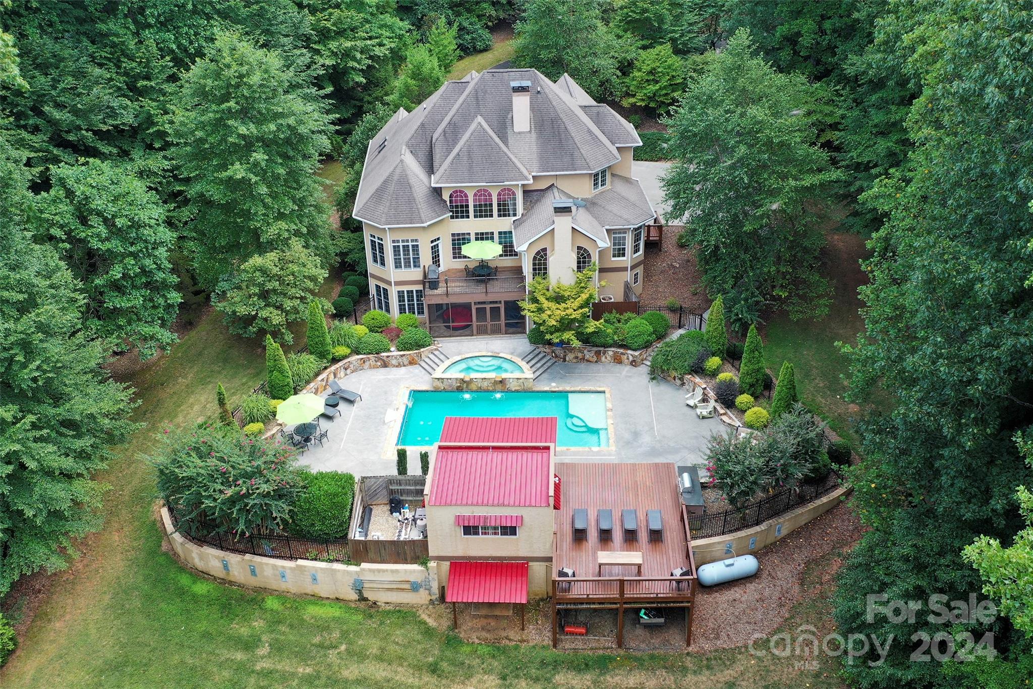 3637 Canterbury Lane