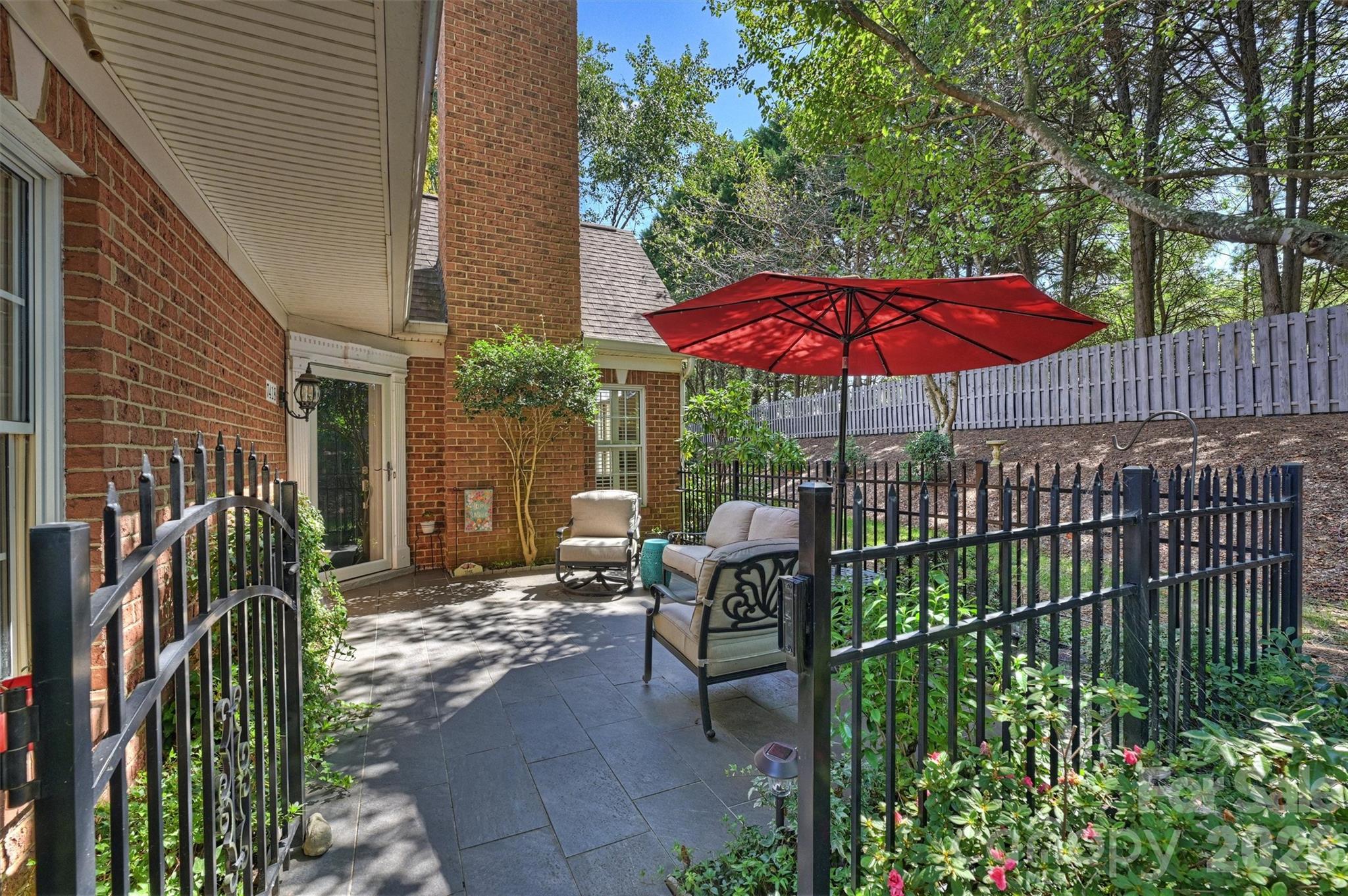 7418 Hurstbourne Green Drive