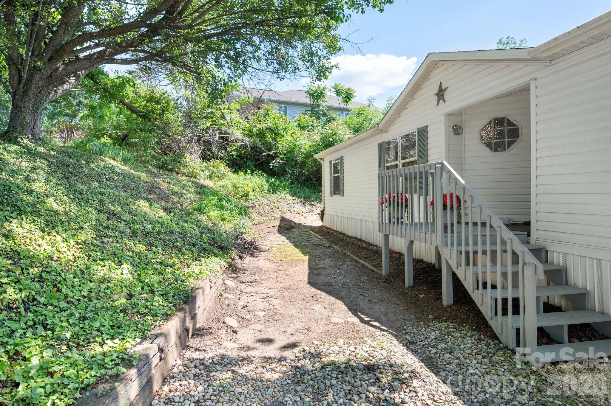 66 Green Oak Road