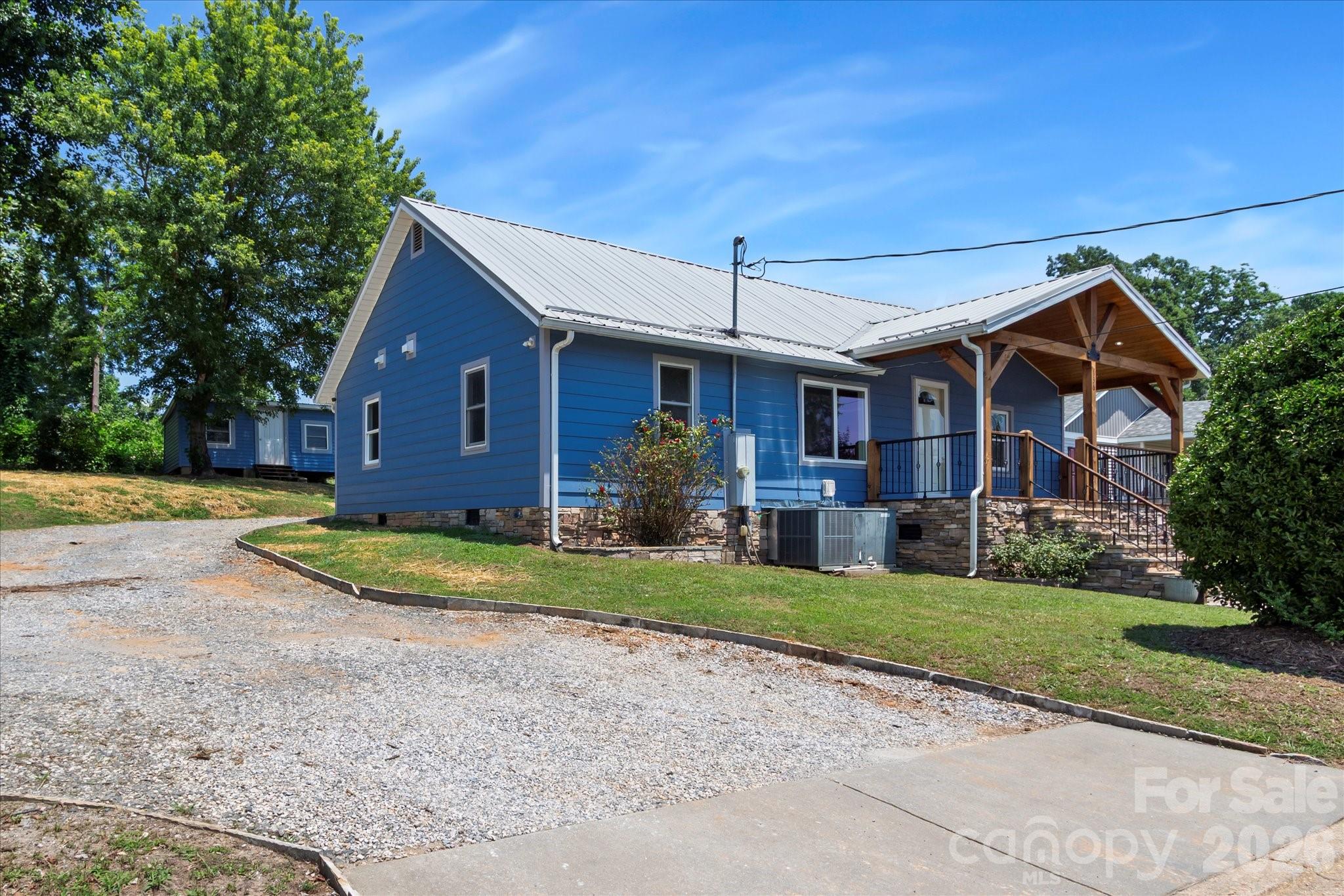 136 W Wilhemenia Street 19-22