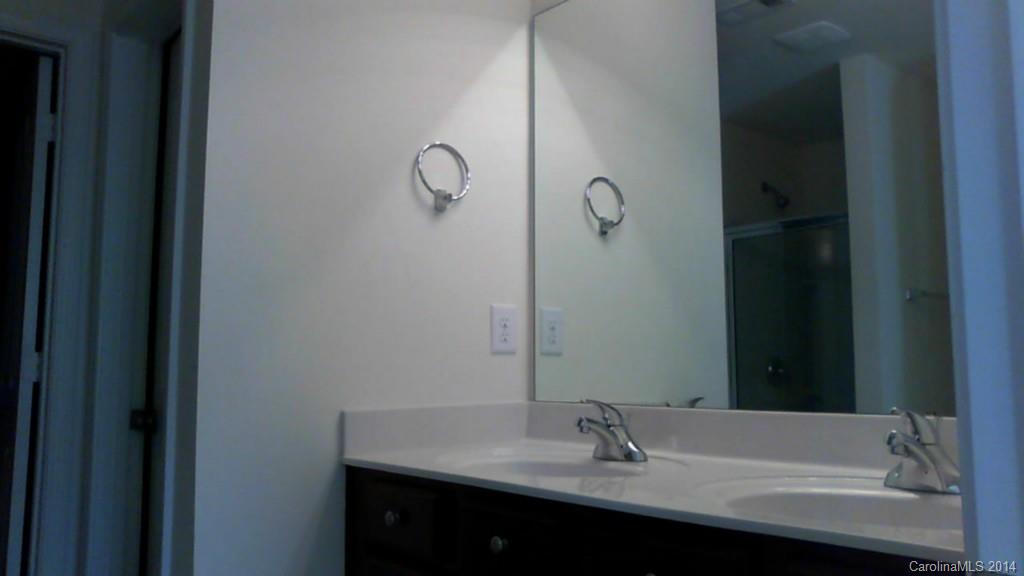 Northlake Landing - Residential