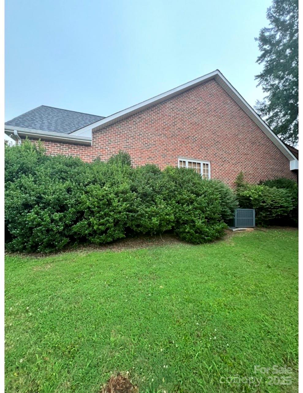 1344 Moonshadow Lane
