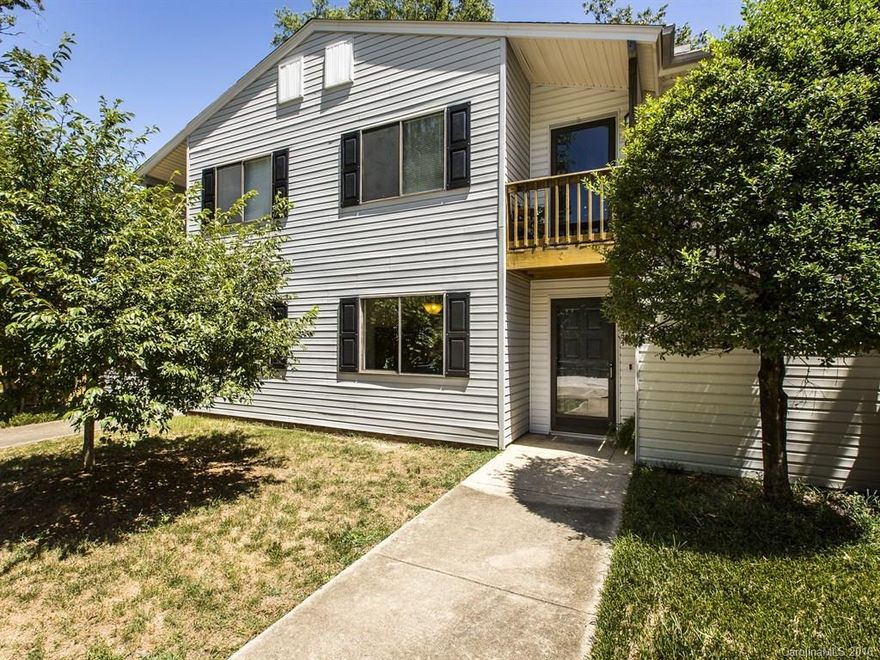 Move-In Ready condo with 2 bedrooms & 1 bath. Fresh paint! Covered patio & great storage. Private, wooded location, & is close to I-77.