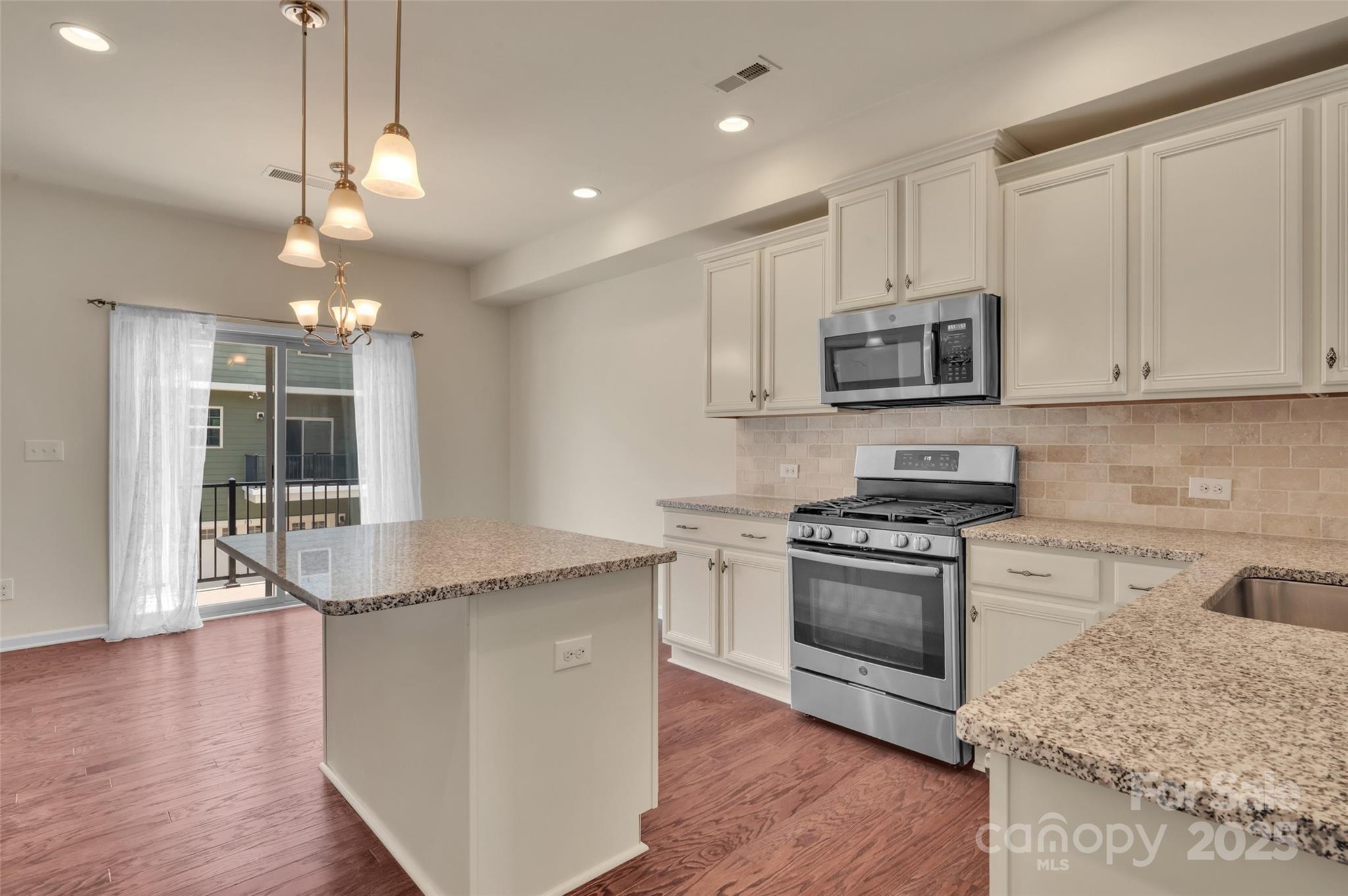 Cameron Creek - Residential