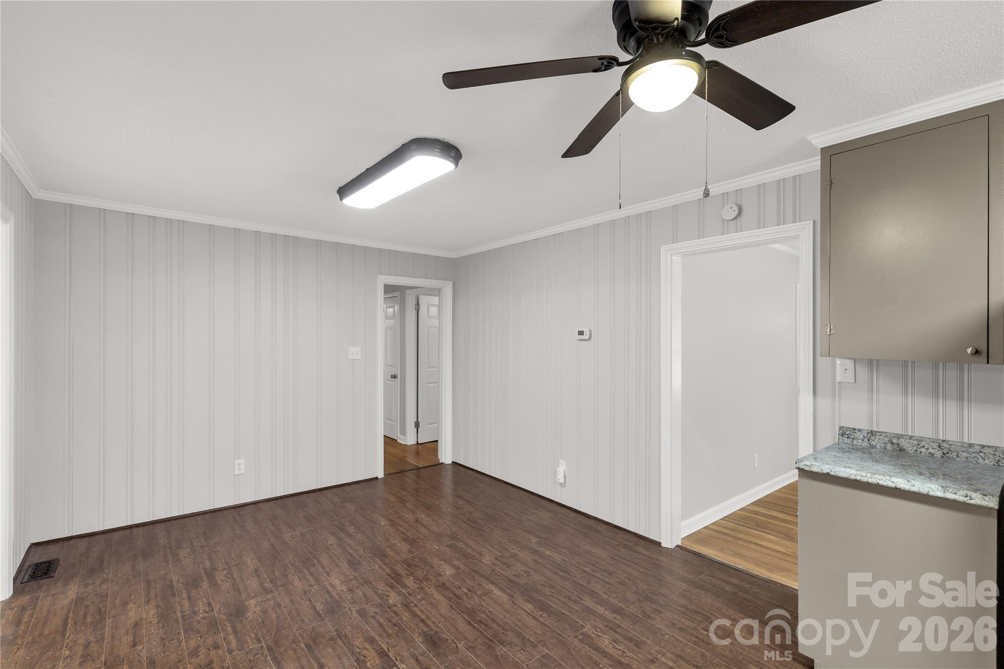 Sunny Hills - Residential