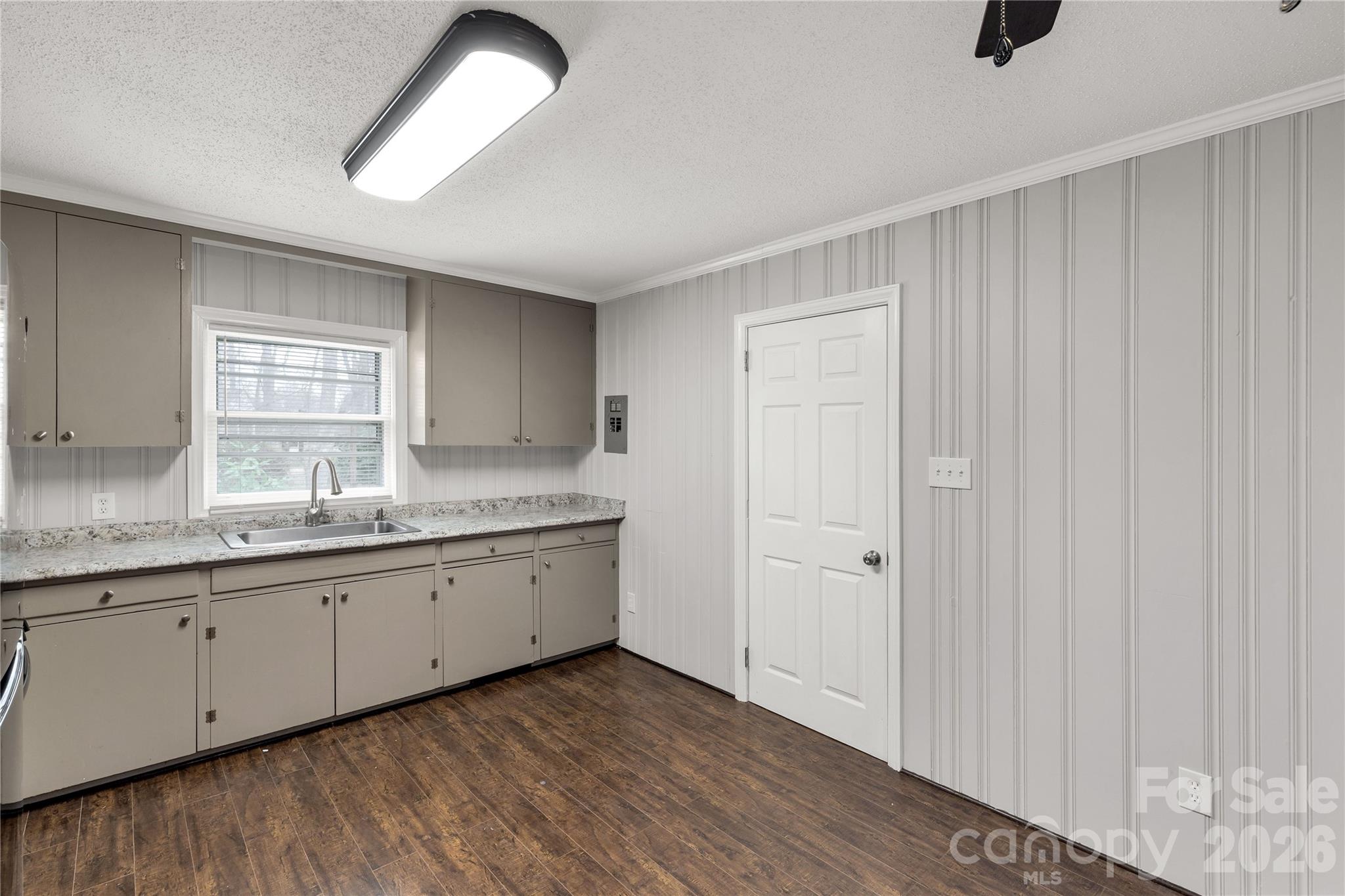 Sunny Hills - Residential