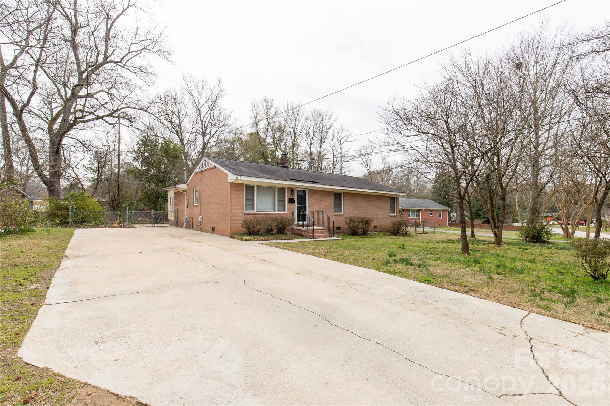 Sunny Hills - Residential