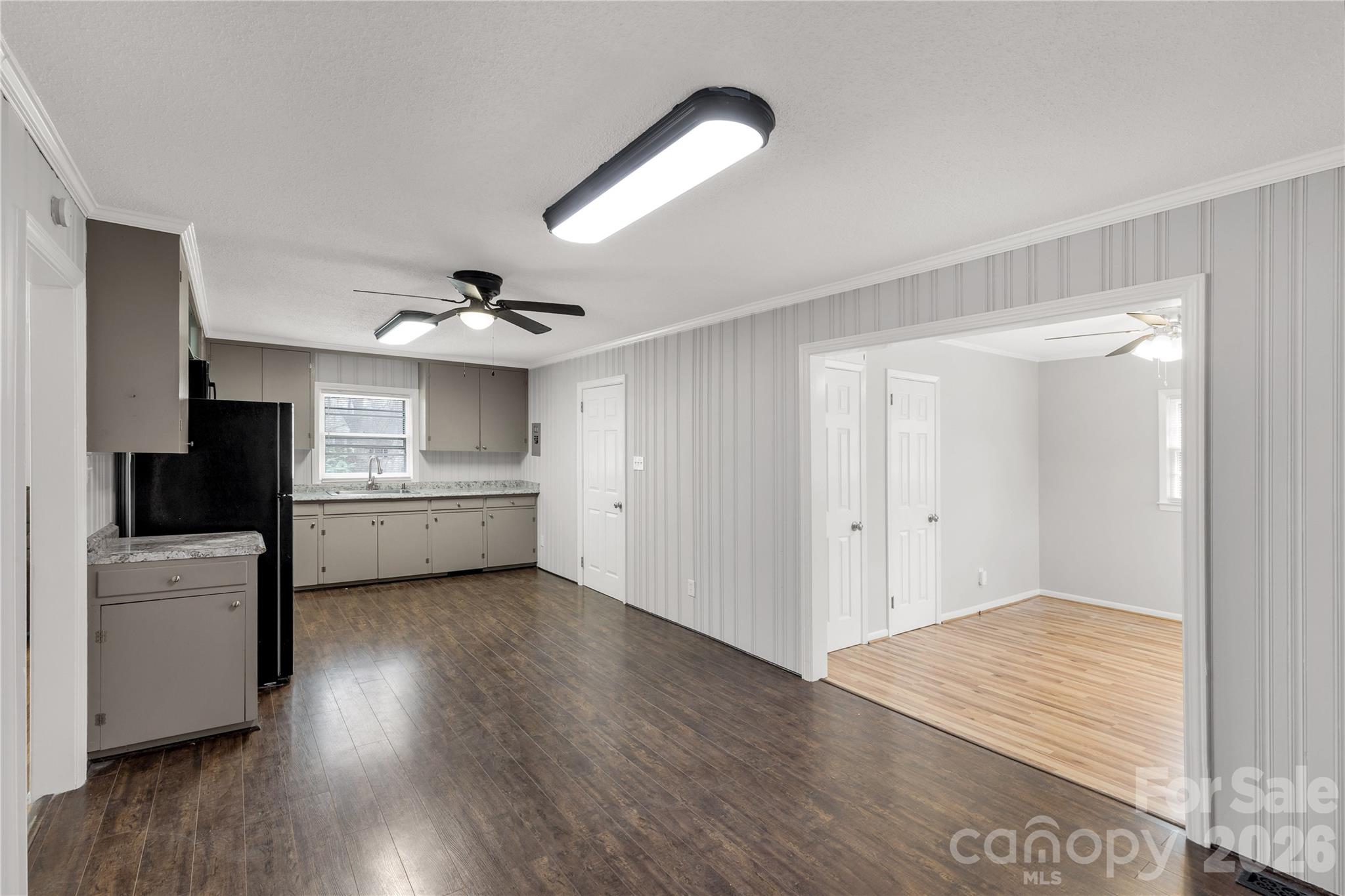 Sunny Hills - Residential