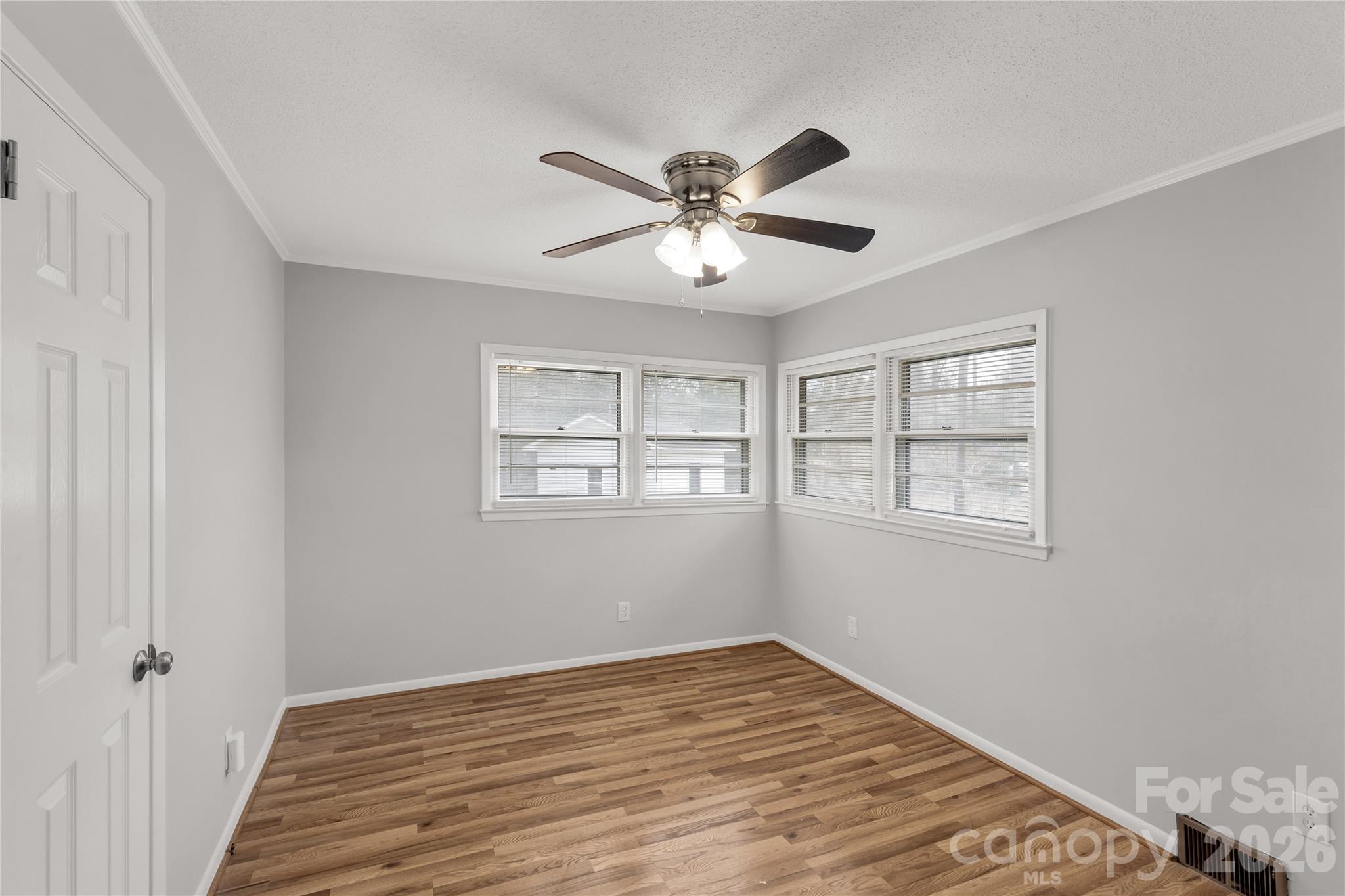 Sunny Hills - Residential