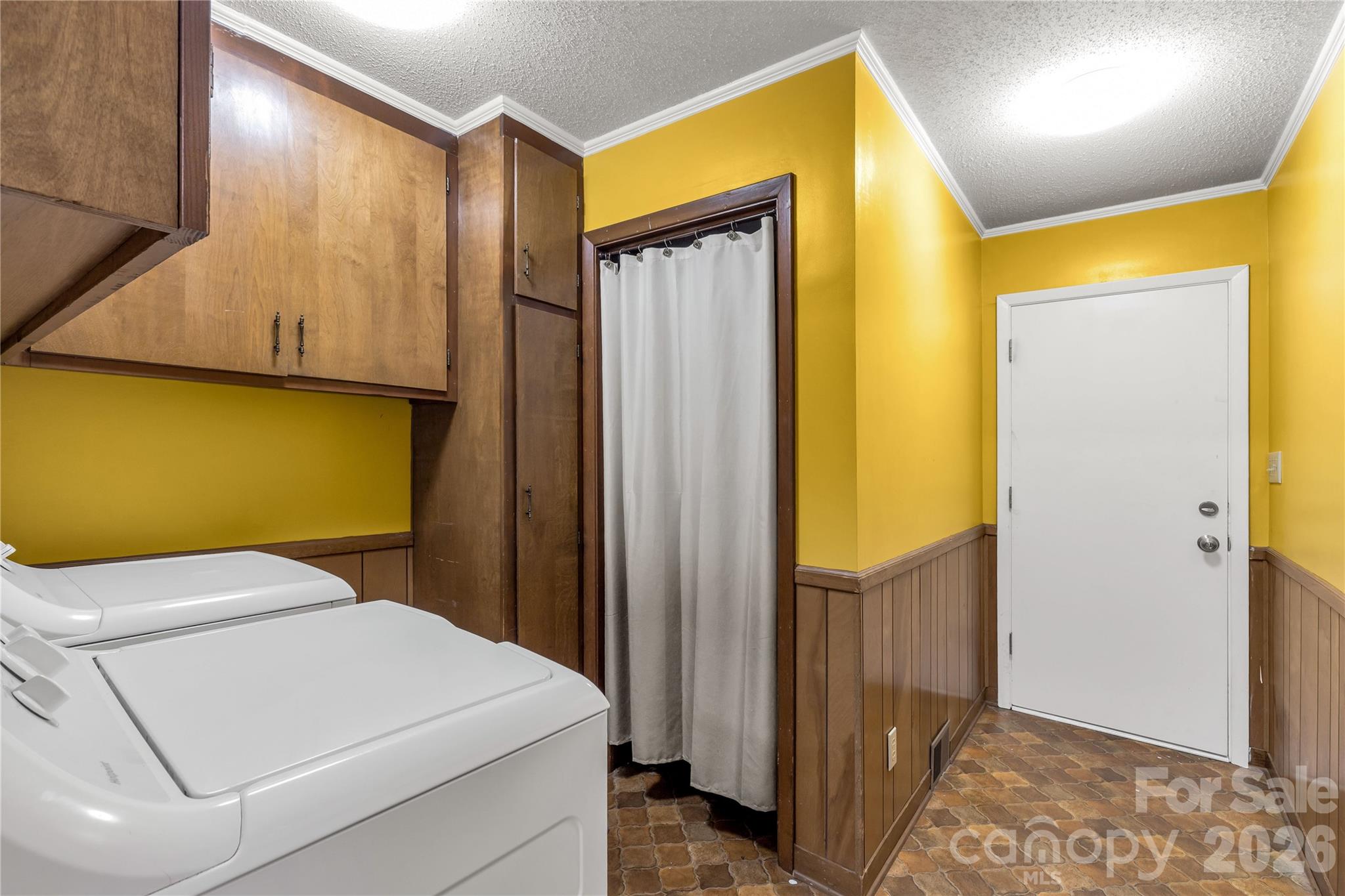 Sunny Hills - Residential