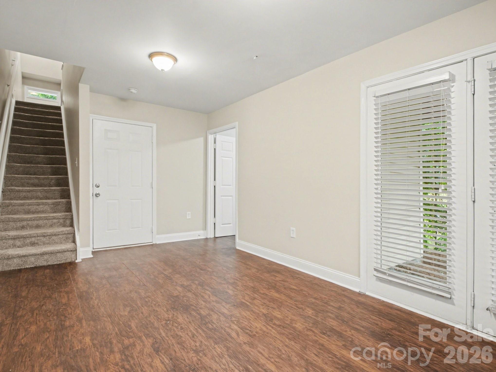 Signature Ridge - Residential
