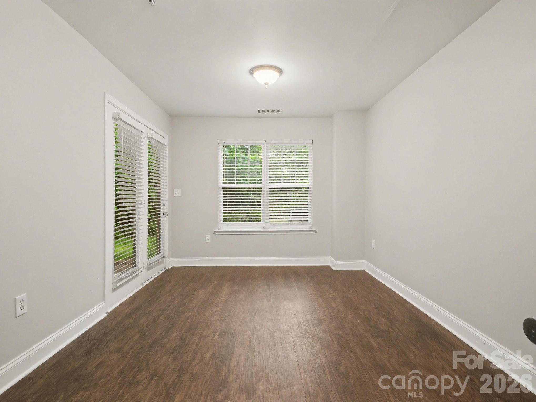 Signature Ridge - Residential