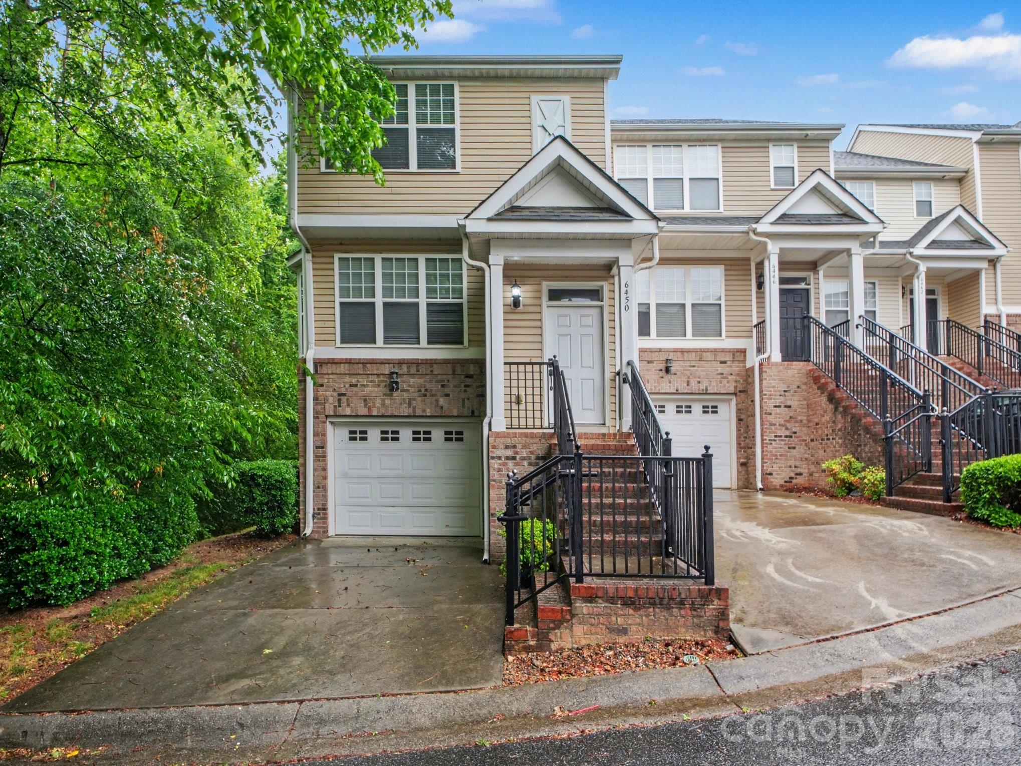 Signature Ridge - Residential