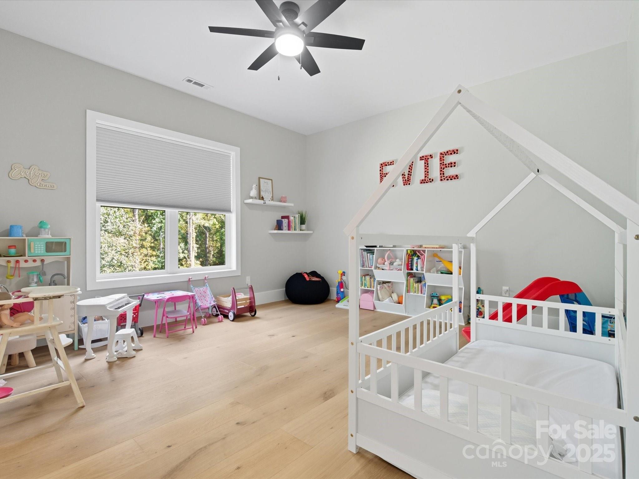 Steeple Gate - Residential