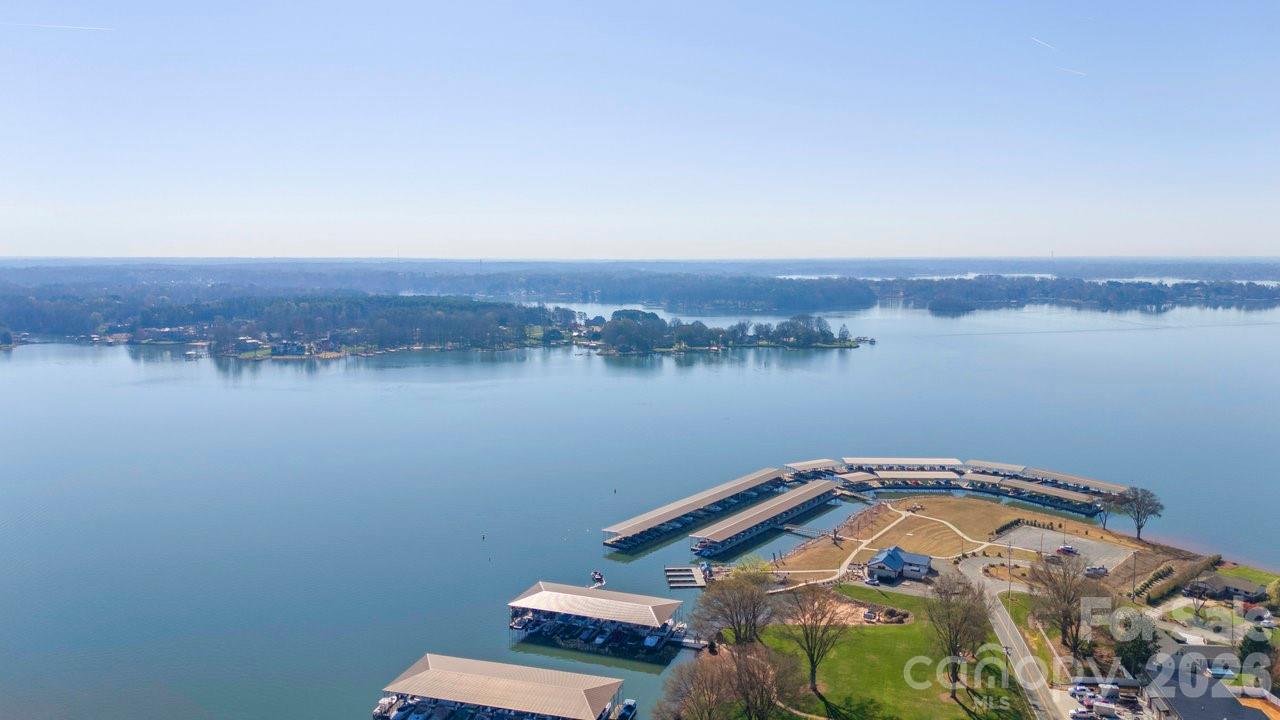 Commodore Peninsula - Residential