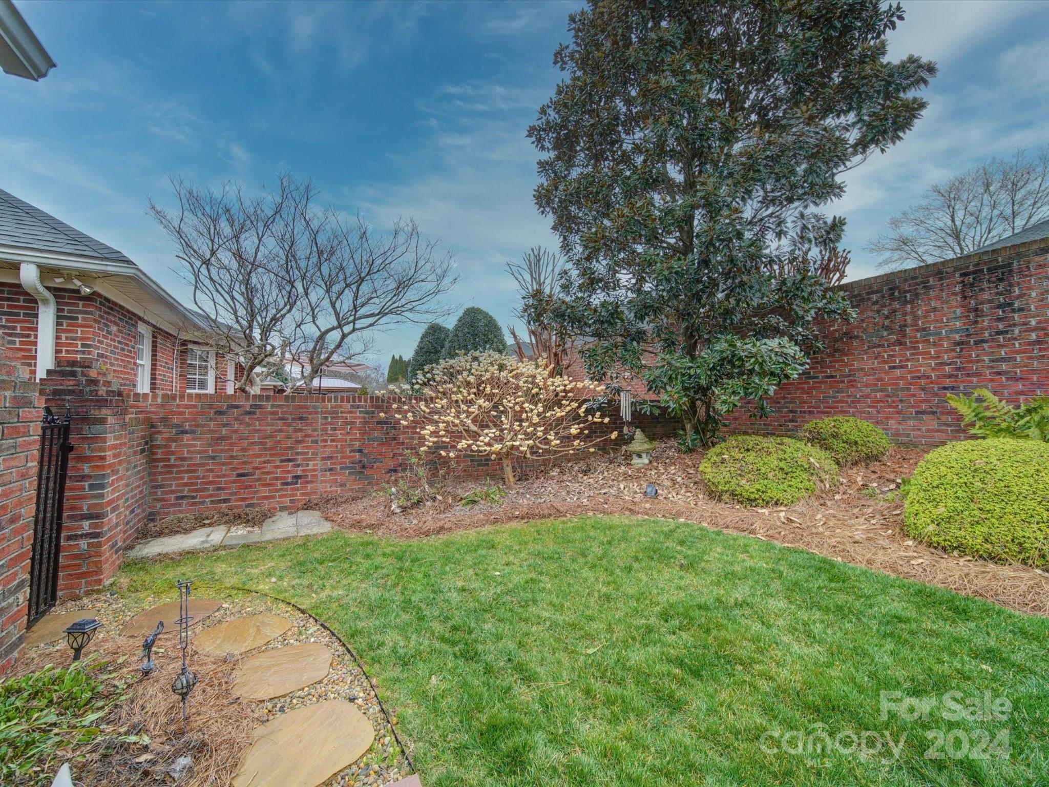 Waterford Place - Residential