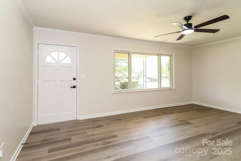 2366 Old Field Road