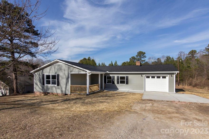Country living at its best but only 10 minutes to Lancaster and 20 minutes to Waxhaw!!  Check out this nicely updated 3 bed/2 1/2 bath single story home situated on approximately 1.5 acres and on a dead end street.  Granite countertops and new stainless steel range, microwave and dishwasher.  New architectural roof and gutters.  New concrete side walk and parking apron in front of garage.  New carpet and LVT flooring.  Buford Schools.  With the many updates, this home will be nearly maintenance free for years to come!