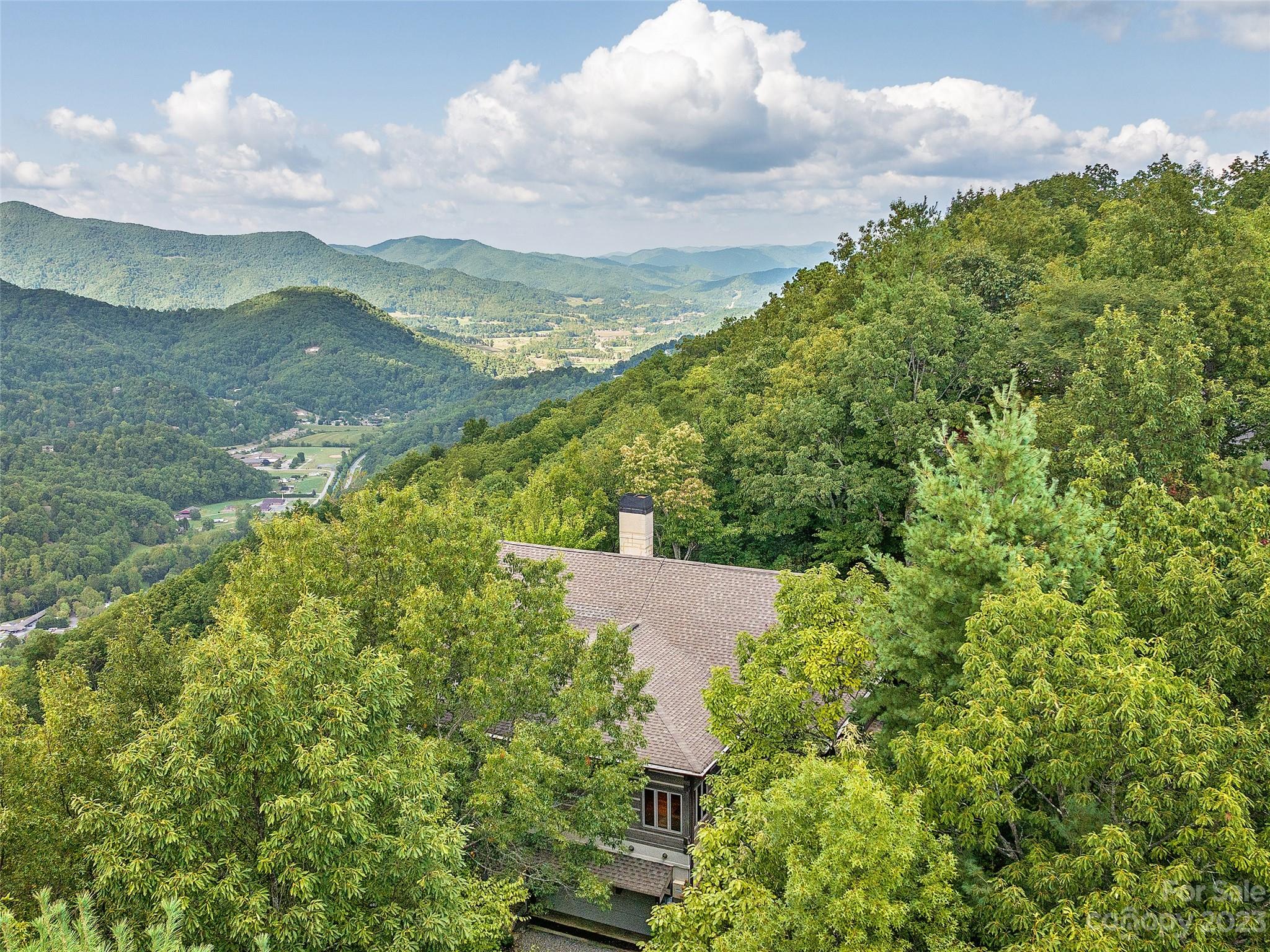 Smoky Mountain Retreat at Eagles Nest - Residential