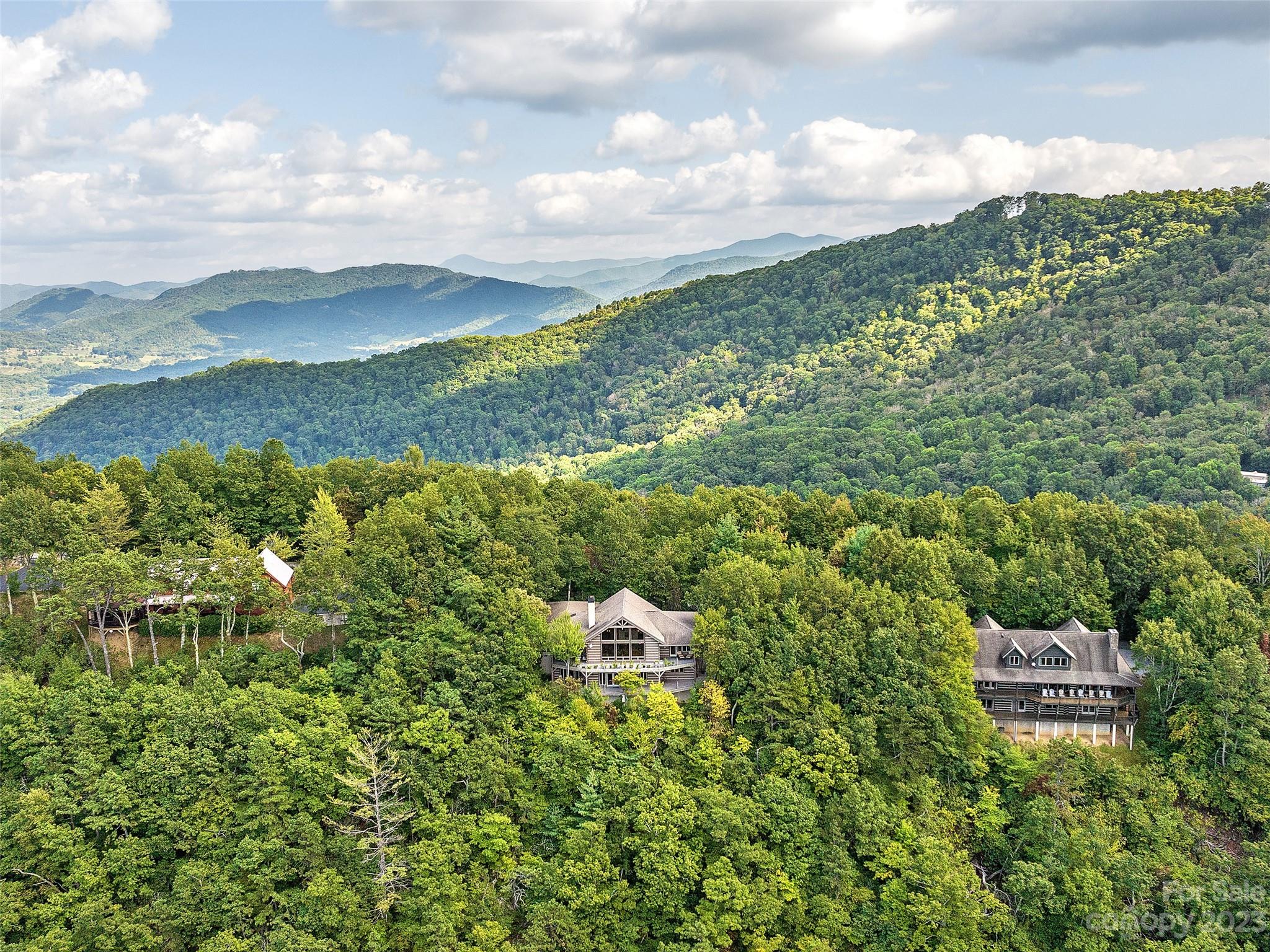 Smoky Mountain Retreat at Eagles Nest - Residential