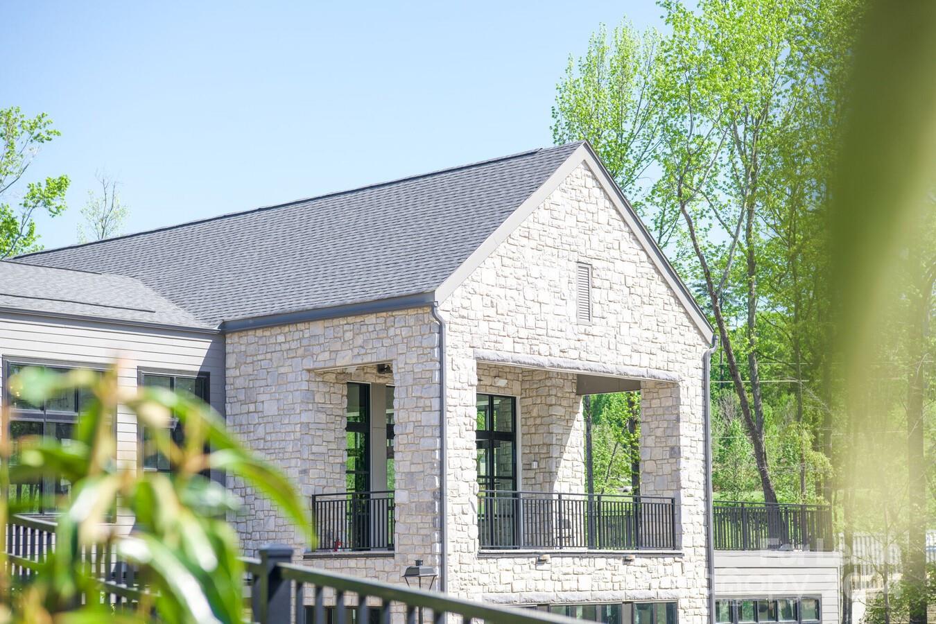 Charlotte, North Carolina 28262, United States, 1 Bedroom Bedrooms, ,1 BathroomBathrooms,Residential,Active,52208