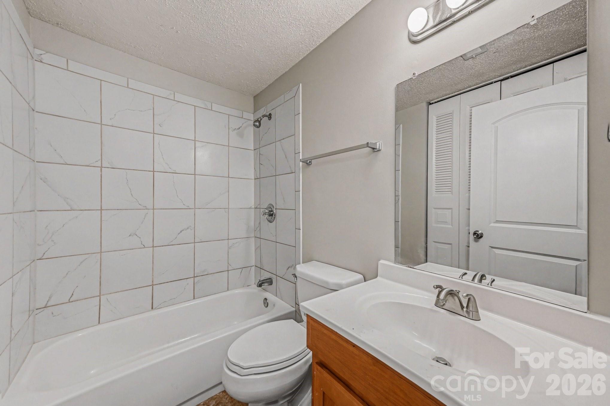 Idlewild South - Residential