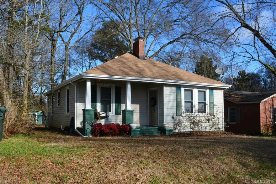 Excellent investment or first time home! Two bedrooms, beautiful HW floors. Lots of cabinet space in kitchen. 4 year old roof.  Furnace replaced in July 2014, air unit replaced 4 years ago; low maintenance and move in ready! Large bedrooms!  The spacious backyard is fully fenced in and features a deck off of the back of the house. One year warranty offered with the house!  Convenient location near Piedmont Medical Center and doctors’ offices, schools, shopping, & dining.  Don’t miss!