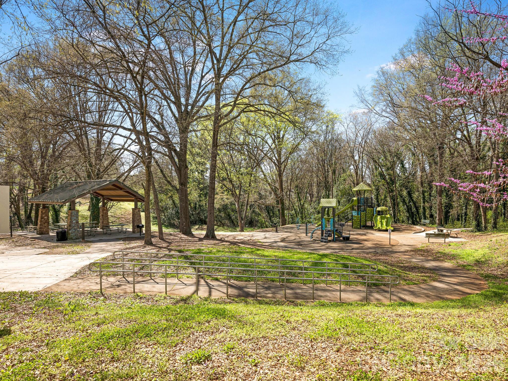 Five Points - Residential