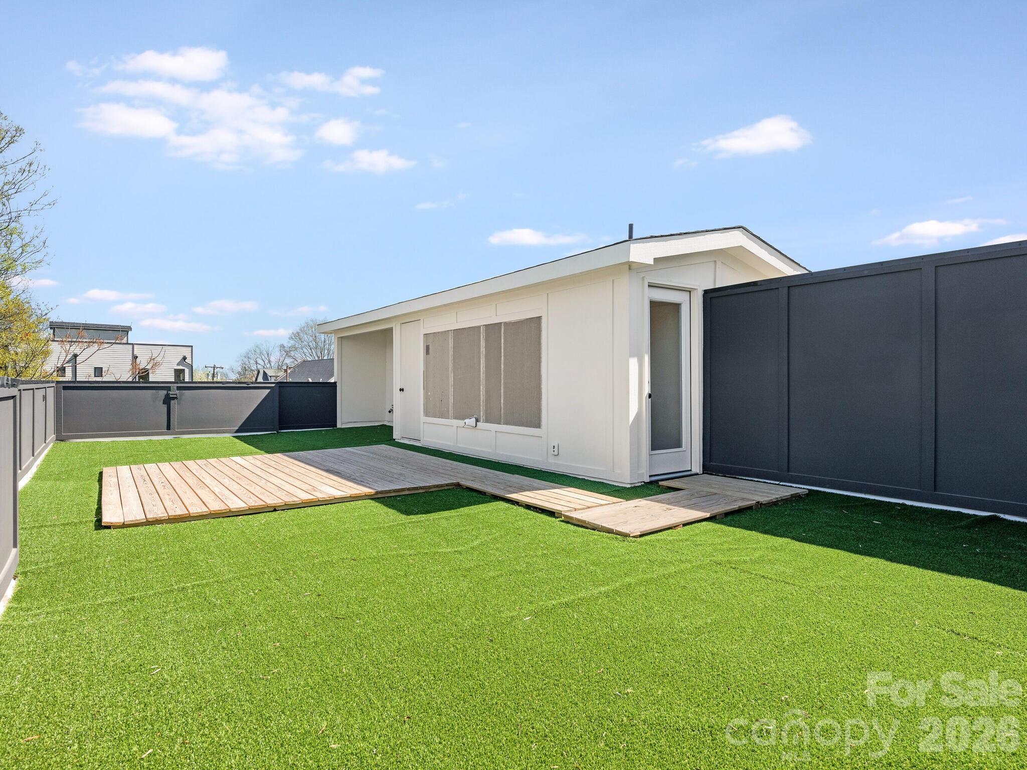 Five Points - Residential