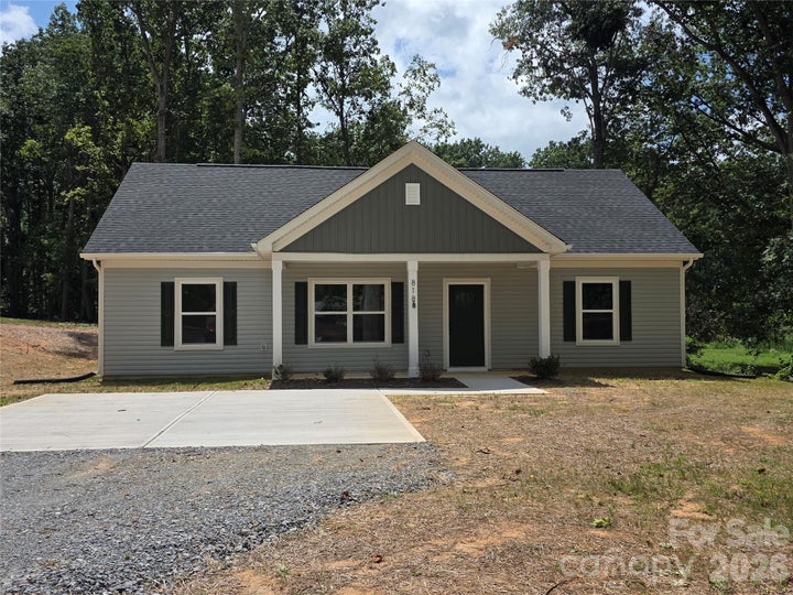 Photo 1 of 26 — 818 Bethlehem Road, Kings Mountain, NC 28086