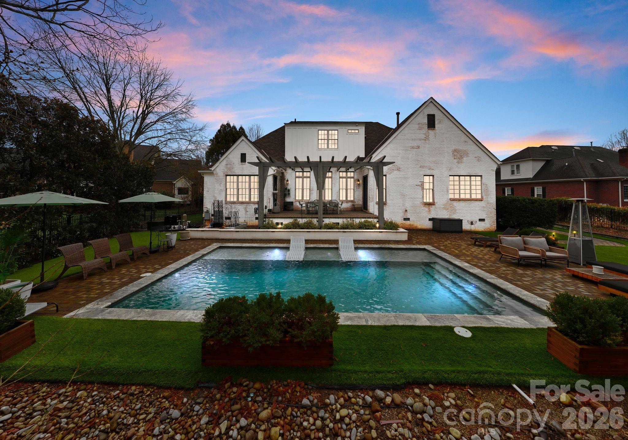 Kings Crossing - Residential