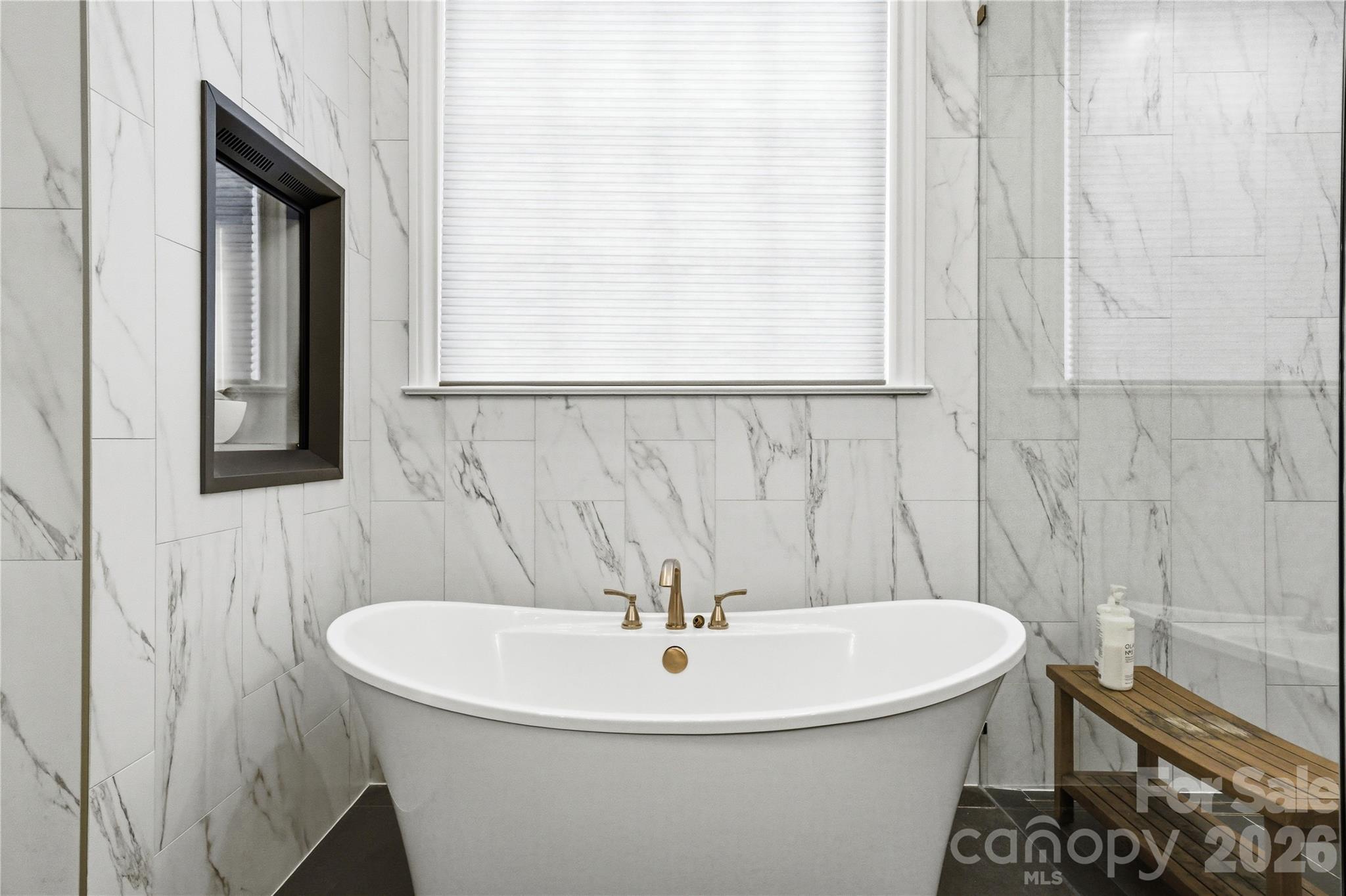 Kings Crossing - Residential