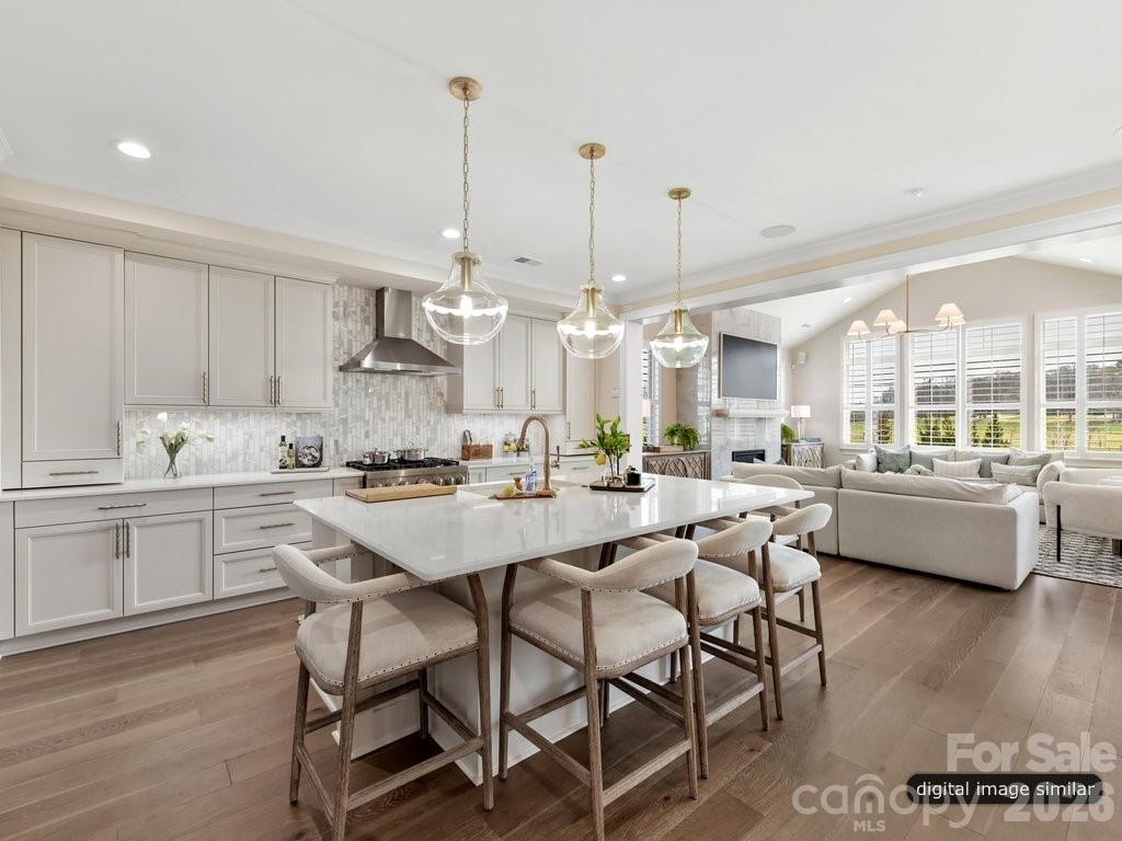 1001 Kingbird Lane 15