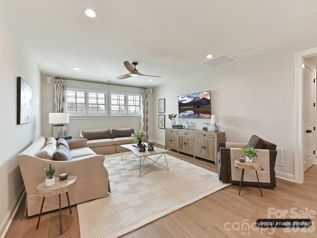 McLean - South Shore - Residential