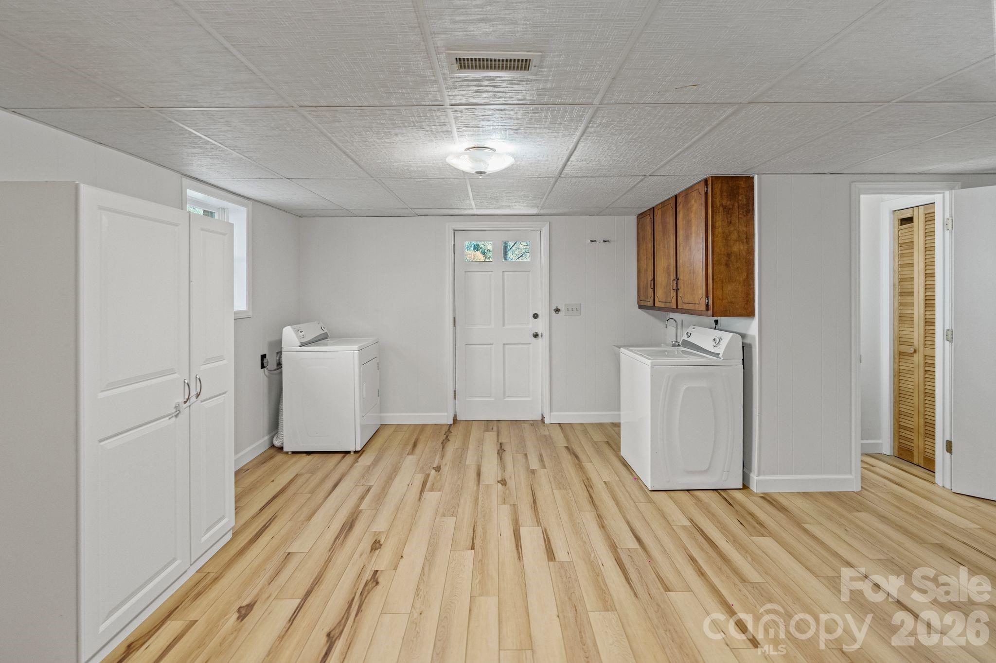 Nixons Lakeview Lots - Residential