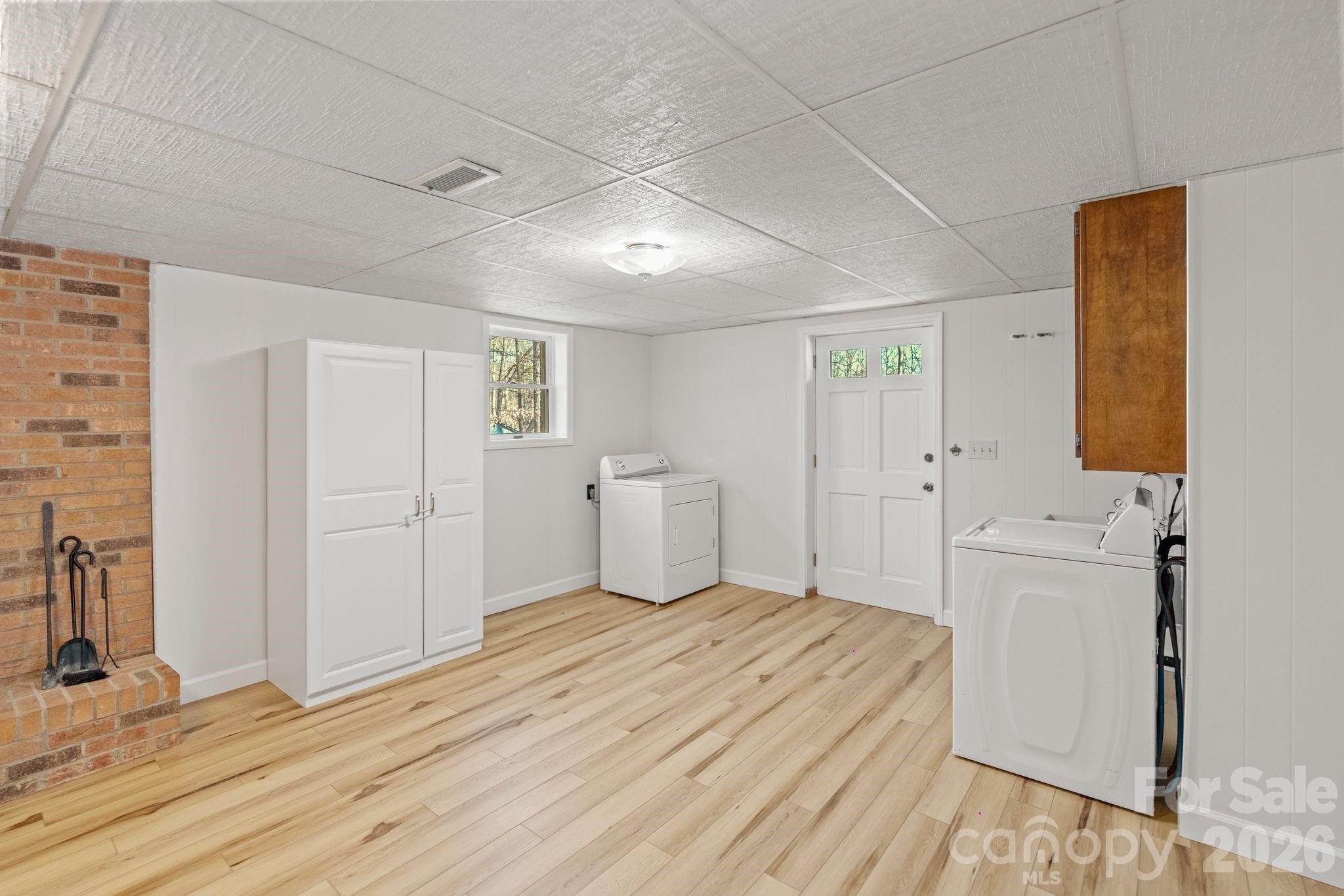 Nixons Lakeview Lots - Residential