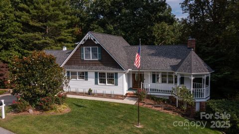 Photo of 168 Mountain Valley Drive, Hendersonville, NC 28739 (MLS # 4303394)