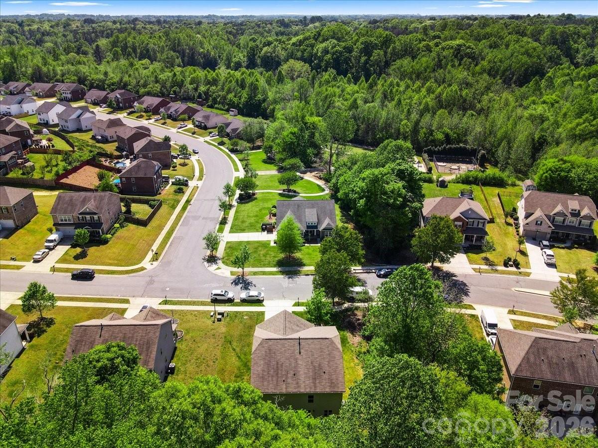 Pleasant Oaks - Residential