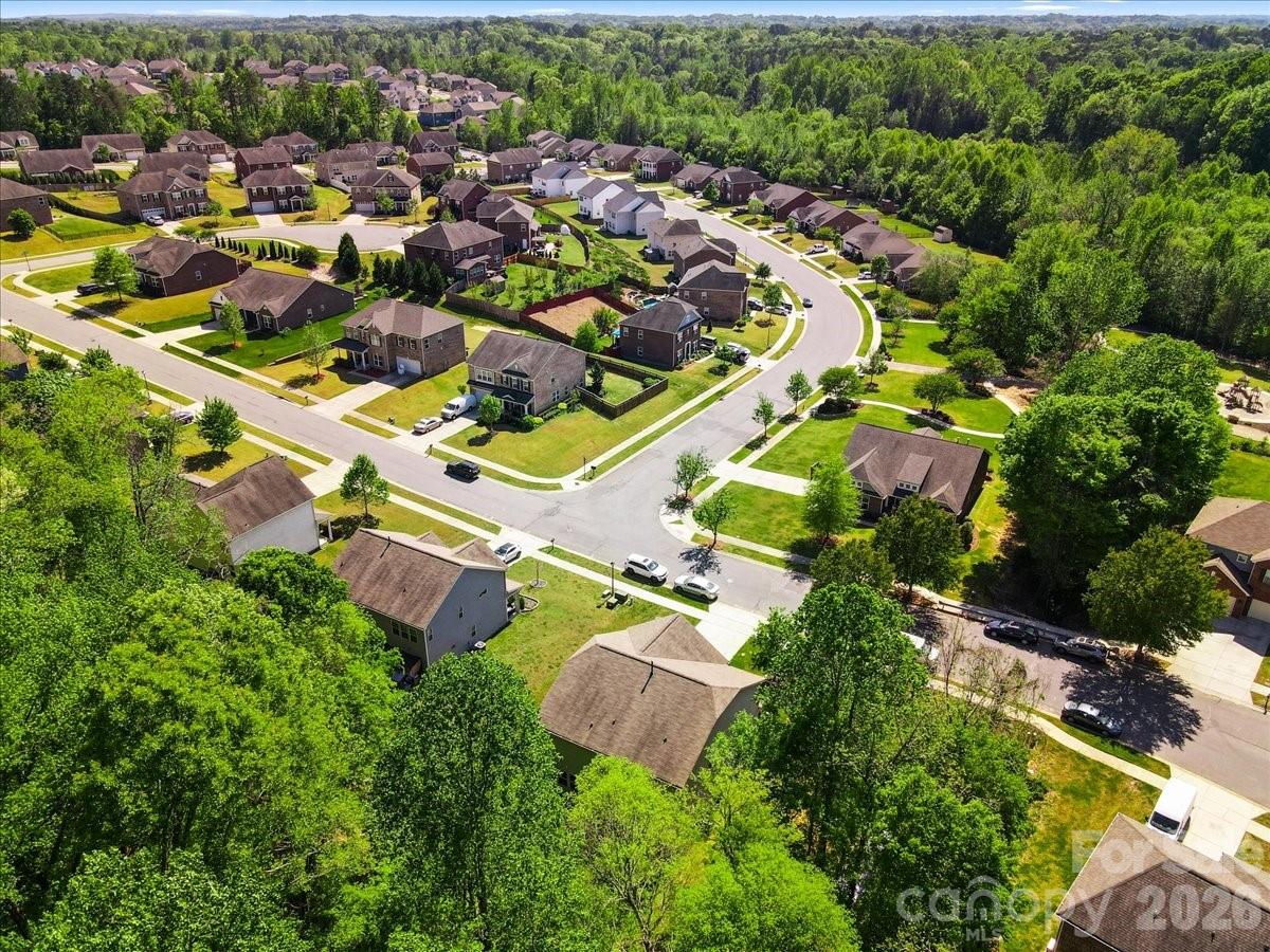 Pleasant Oaks - Residential