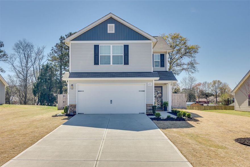 Welcome home to this stunning 3 bedroom 2.5 bathroom 2-story home! Featuring a spacious fenced-in backyard complete with updated landscaping, a custom-built playhouse, and a large covered patio that is great for entertaining. 
   Conveniently located in Kings Mountain NC just minutes from the new Two Kings Casino, Crowder's Mountain, Veronét Vineyards & Winery, and with easy access to I-85.  Built in 2020, this home is updated with all-new smart light switches, smart thermostats, and smart garage door openers and is in pristine move-in-ready condition.   Don't let this one slip away!