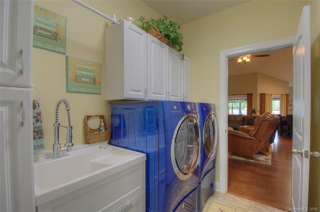 Olde Stonegate - Residential